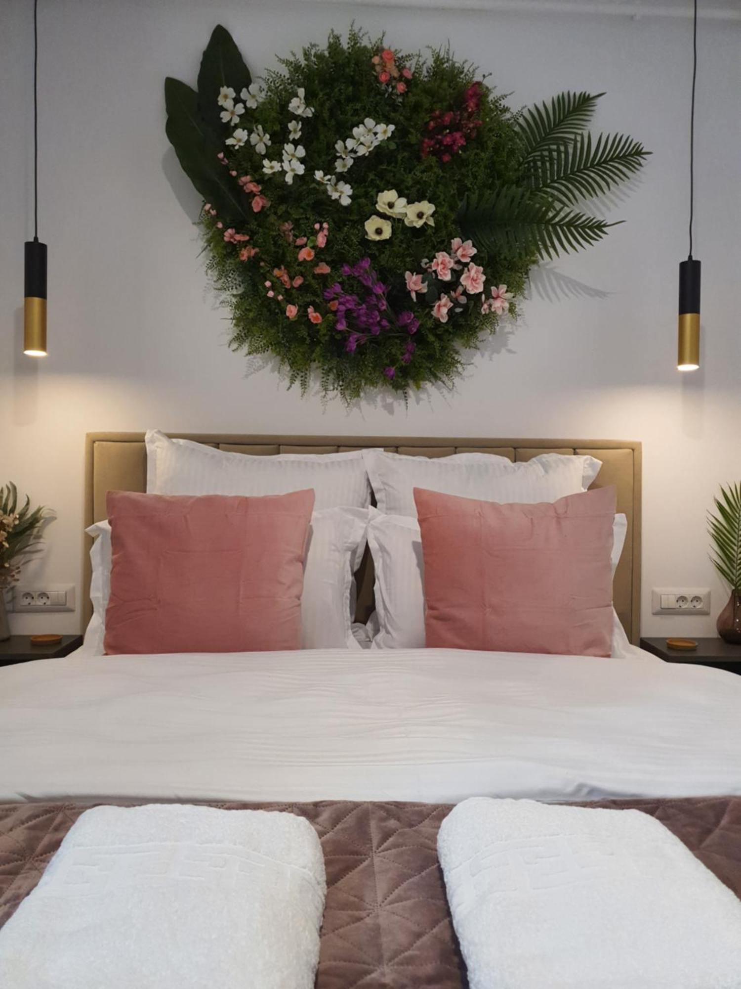 Premium Hils Brauner Studio Bucureşti Ngoại thất bức ảnh